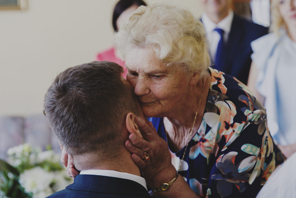 Ślub w Jamnej - Kościół pw. Matki Bożej Niezawodnej Nadziei